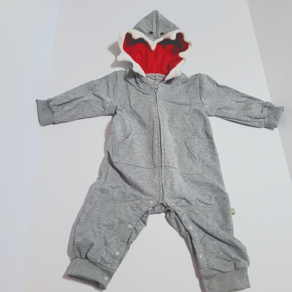 Unisex Gray Baby Shark 9-12 Month Costume New